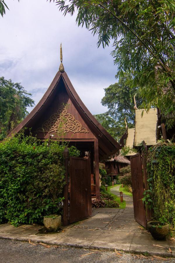 Lanna Ban Hotel Puerto Viejo de Talamanca エクステリア 写真
