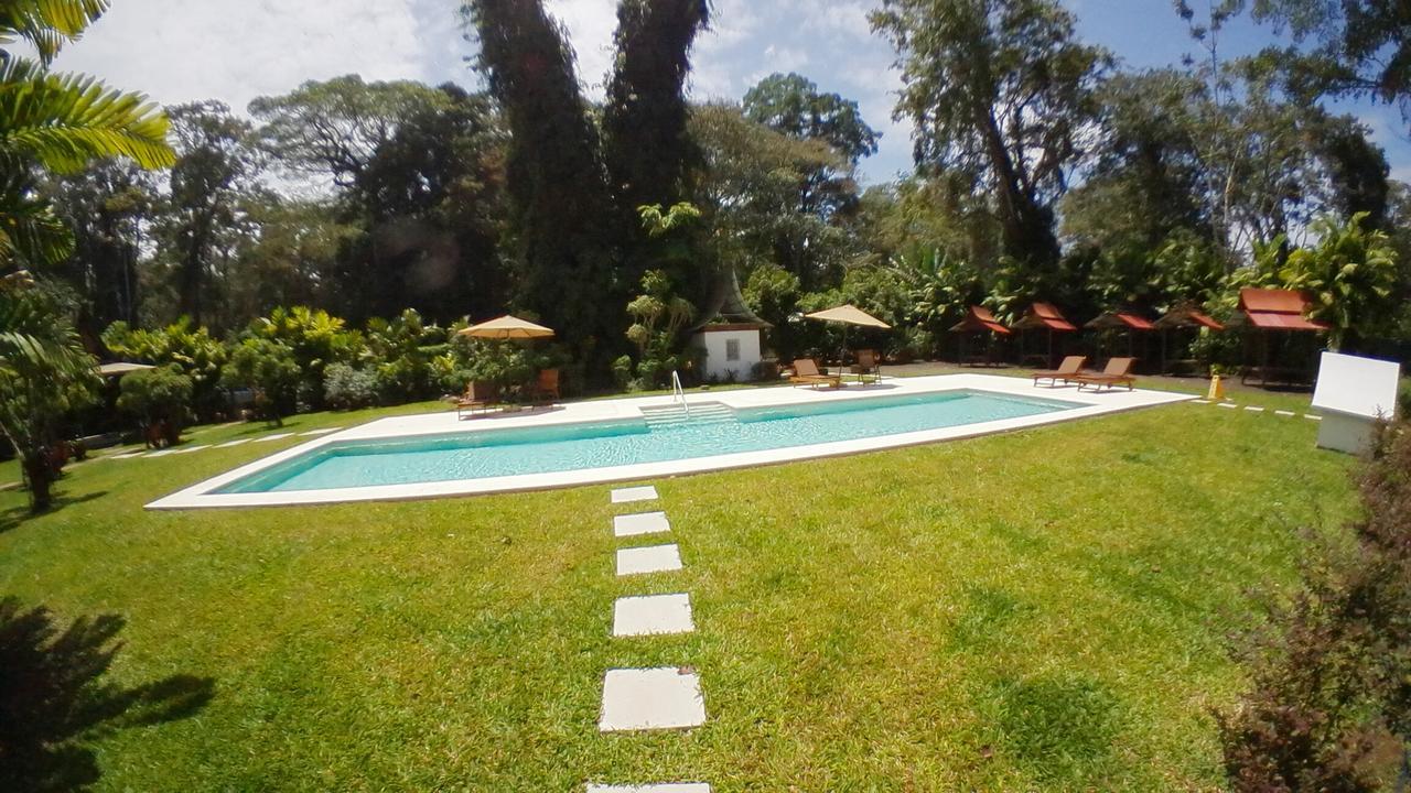 Lanna Ban Hotel Puerto Viejo de Talamanca エクステリア 写真