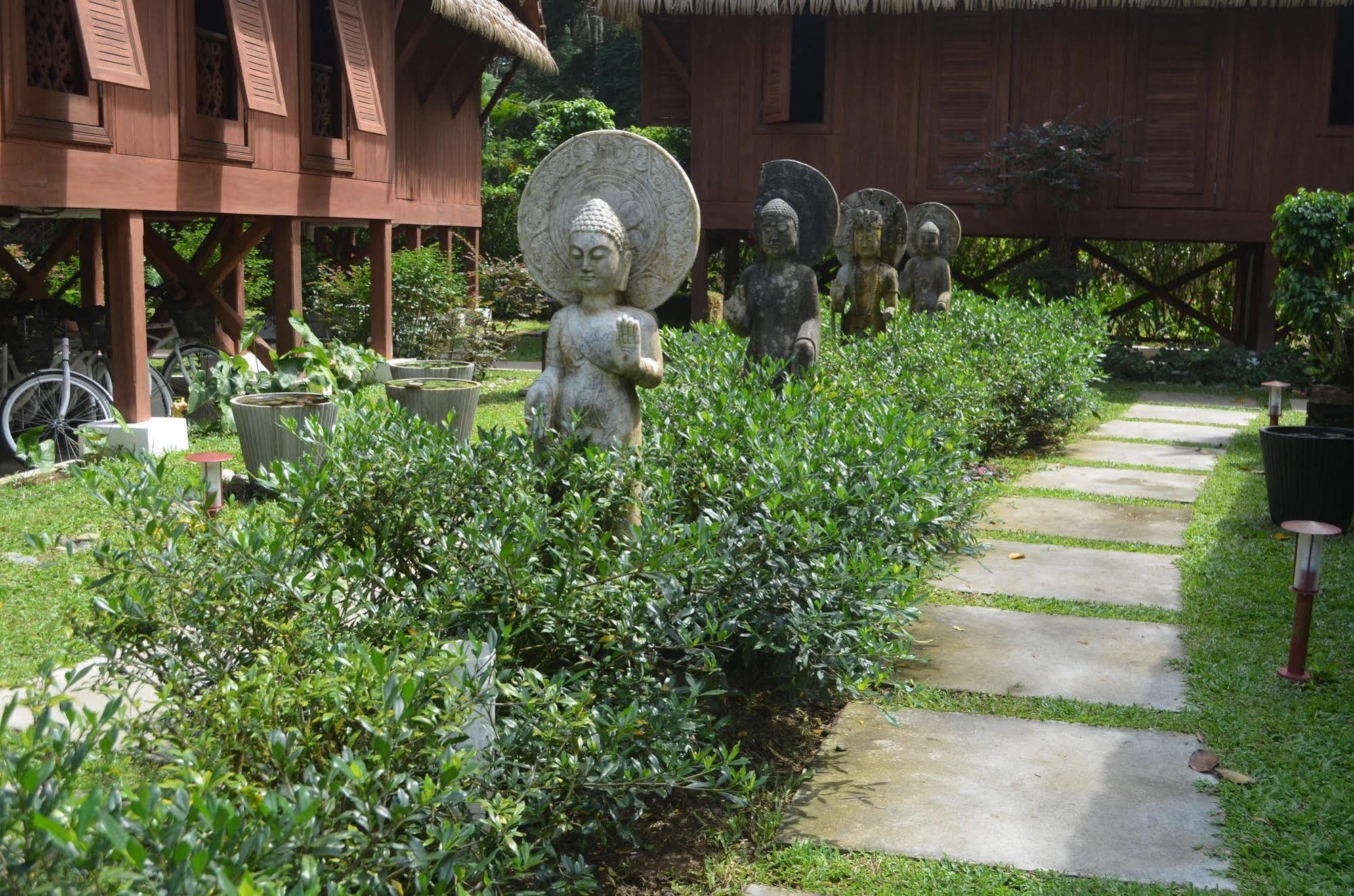 Lanna Ban Hotel Puerto Viejo de Talamanca エクステリア 写真