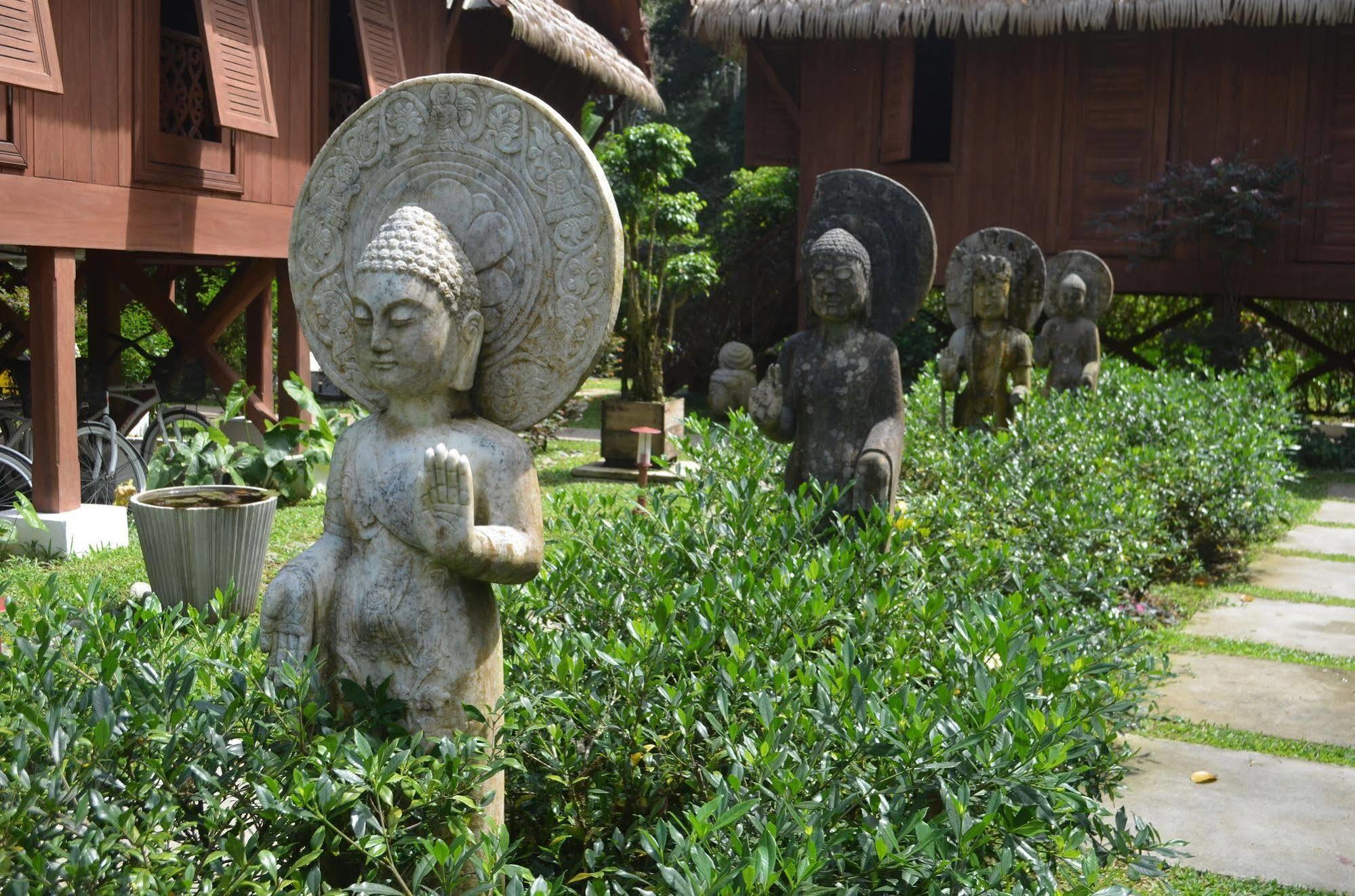Lanna Ban Hotel Puerto Viejo de Talamanca エクステリア 写真