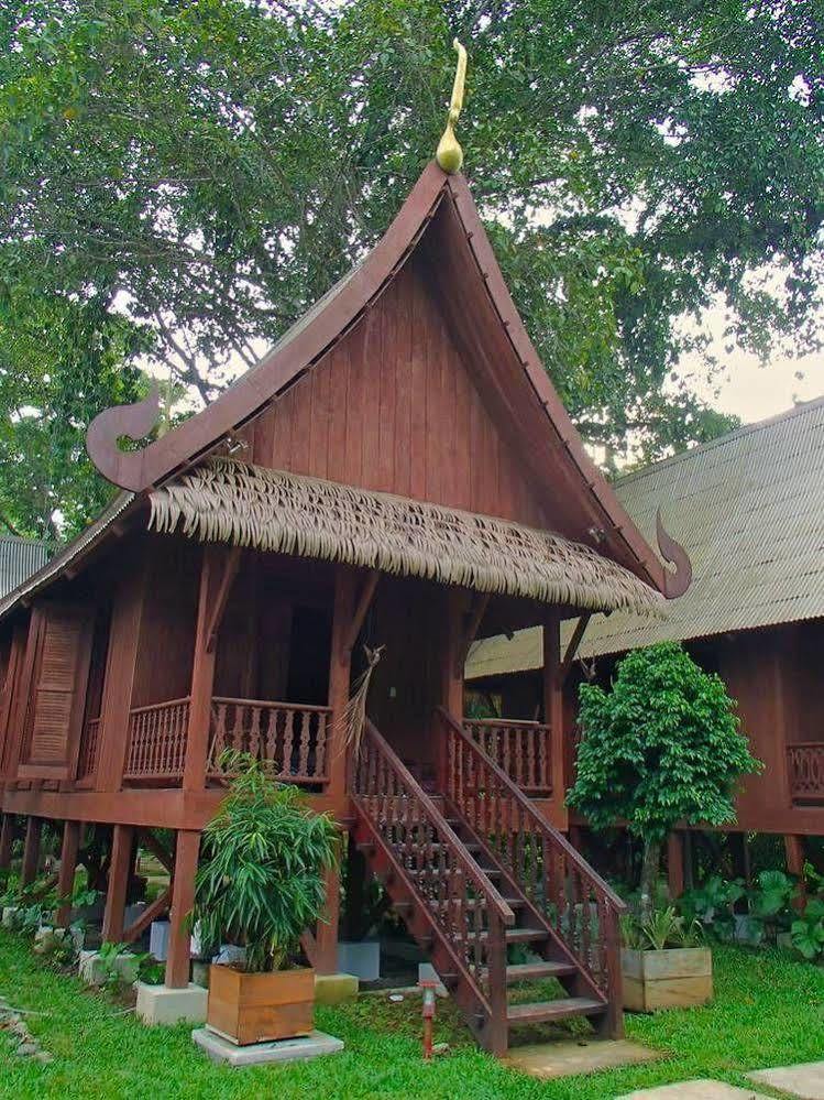 Lanna Ban Hotel Puerto Viejo de Talamanca エクステリア 写真